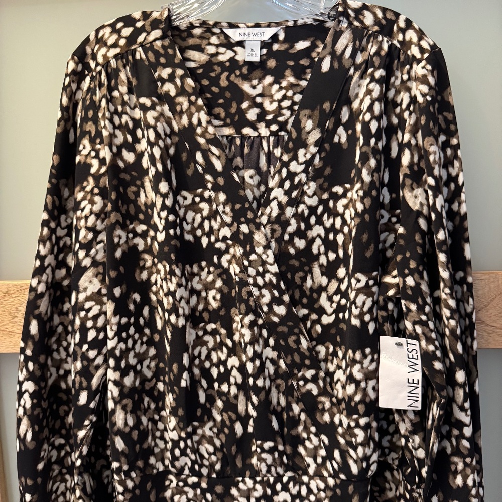 Nine West Print Cross Top